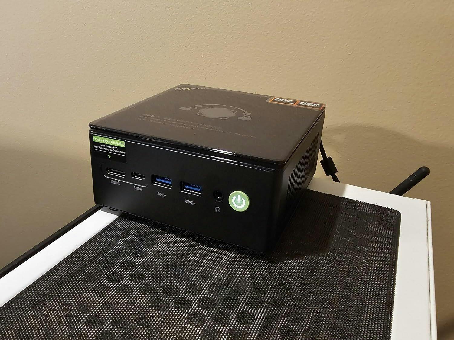 Mini PC GMKtec AMD Ryzen 7 8845HS - NucBox K8 Plus