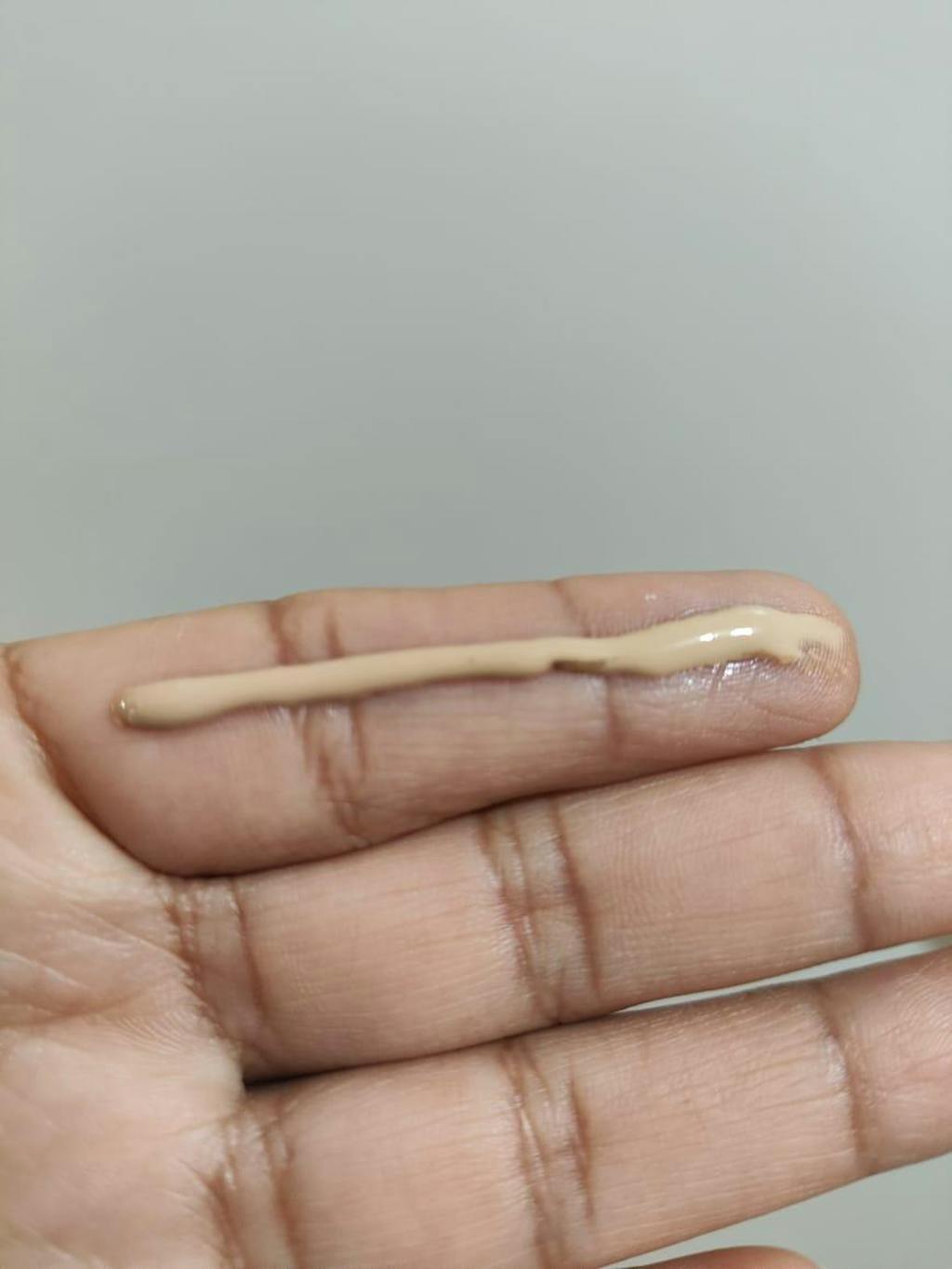 Avène Kit Protector Solar Mat Perfect FPS50+ + Sérum Antiarrugas Hyaluron Activ B3.