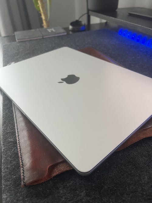 Apple MacBook Air M4 15-inch 2025 folie protectie Alien Surface