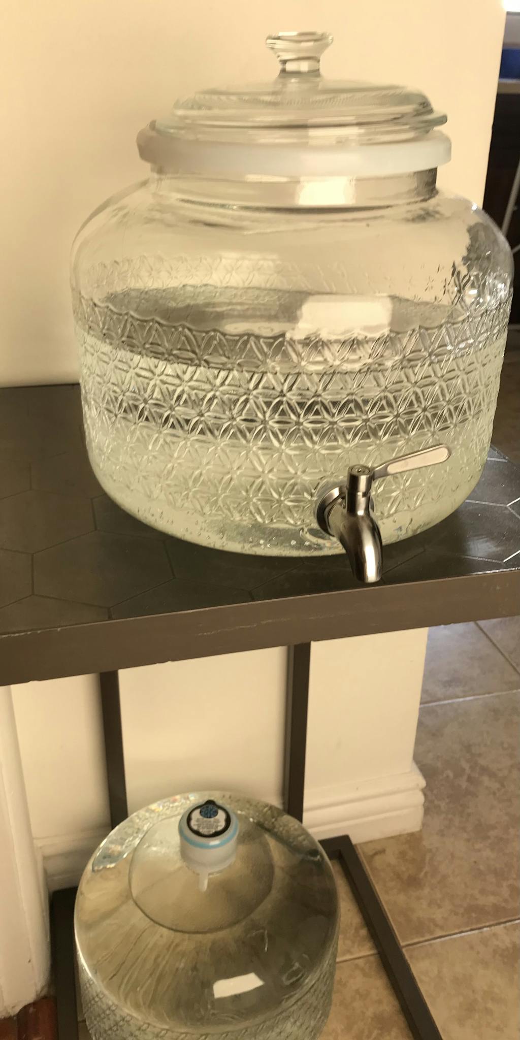 2.5 Gallon Dispenser (TEMPORARILY BACKORDERED) Alive Water