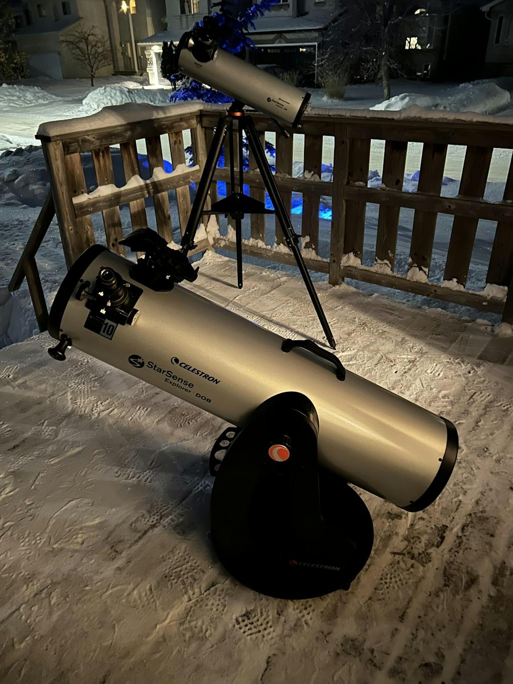 Celestron Starsense Explorer 10" Smartphone App Enabled Dobsonian Tele