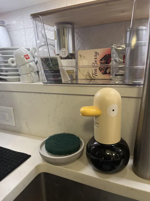 Automatic Induction Foam Soap Dispenser Contactless Duck Shape Soap Dispenser 400ml High-Precision Sensor Soap Dispenser