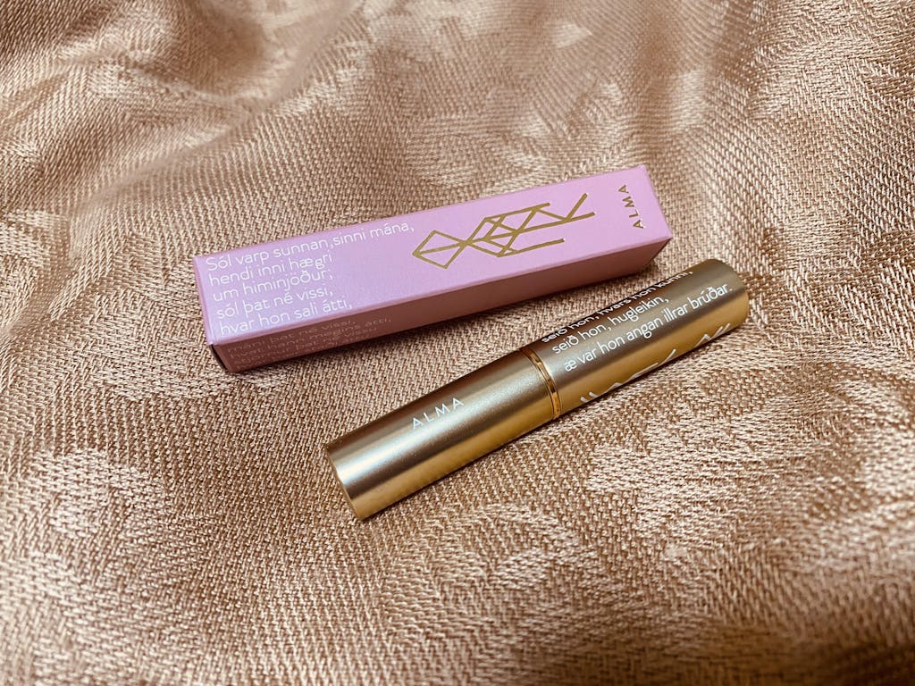 03 Otter】Freyja Rouge【リップカラー】