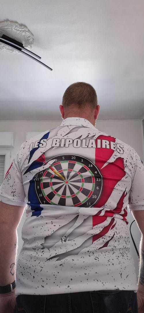 Polo Dart Impact - Audace et Style pour Champions de Fléchettes – AL08062451