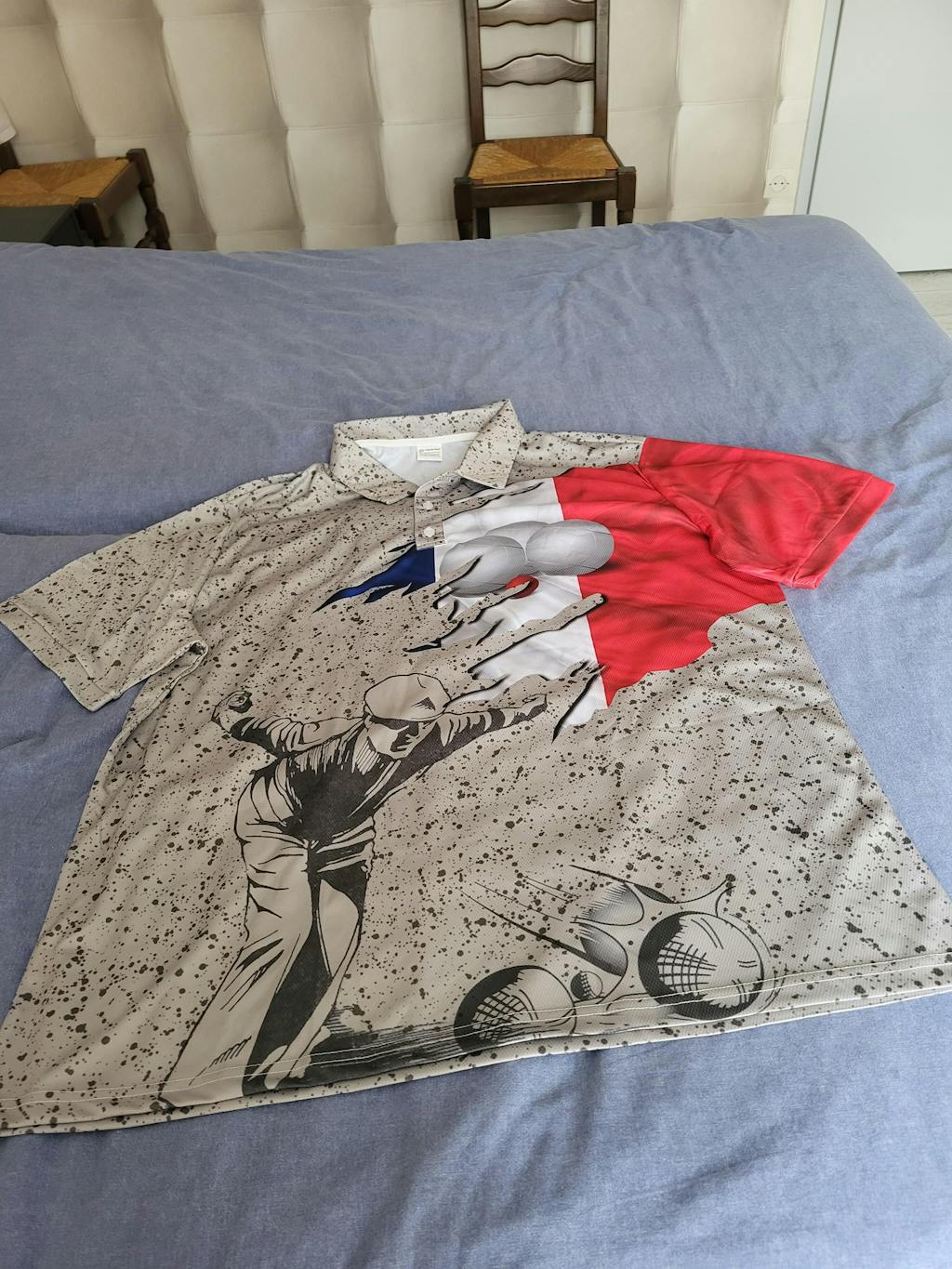 POLO PÉTANQUE FRANCE PERSONNALISÉ – DESIGN TRICOLORE AVEC PANTALON EN OPTION - A08112401