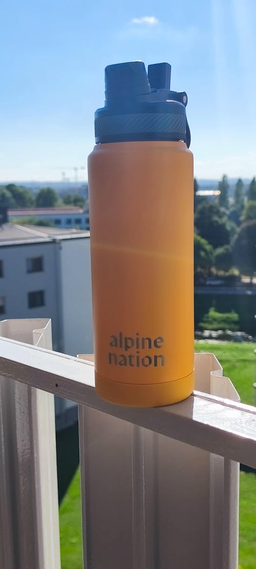 Vista Insulated Bottle - Larch Yellow