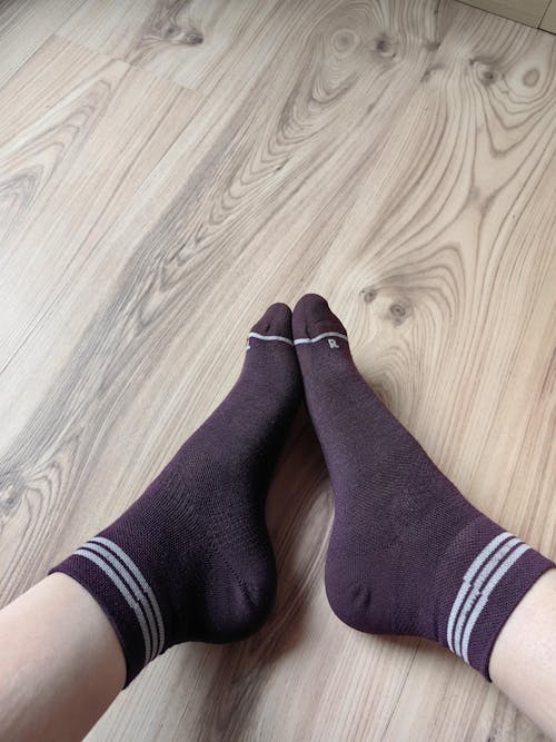 Seceda Light Merino Mid Crew Socks Burgundy