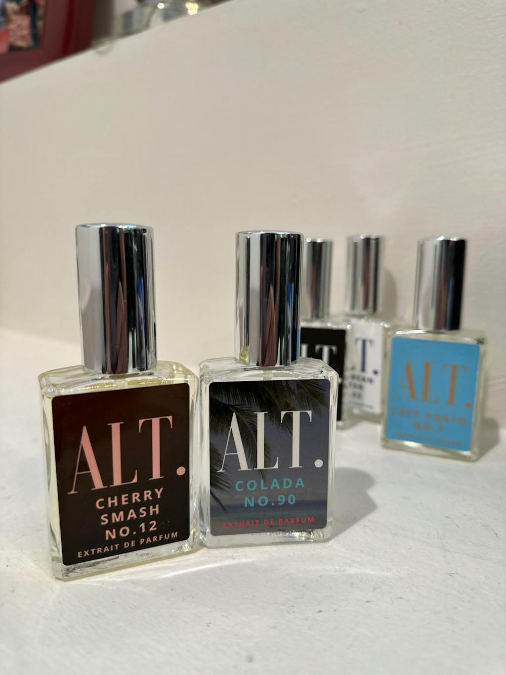 https://judgeme.imgix.net/alt-fragrances/1688865864__img_2759__original.jpeg?auto=format&w=1024