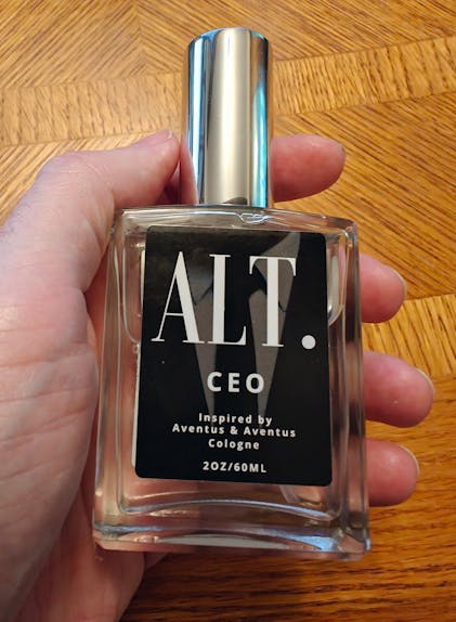 Cologne Oud Wood Vs Aventus CEO Inspired By Aventus Aventus