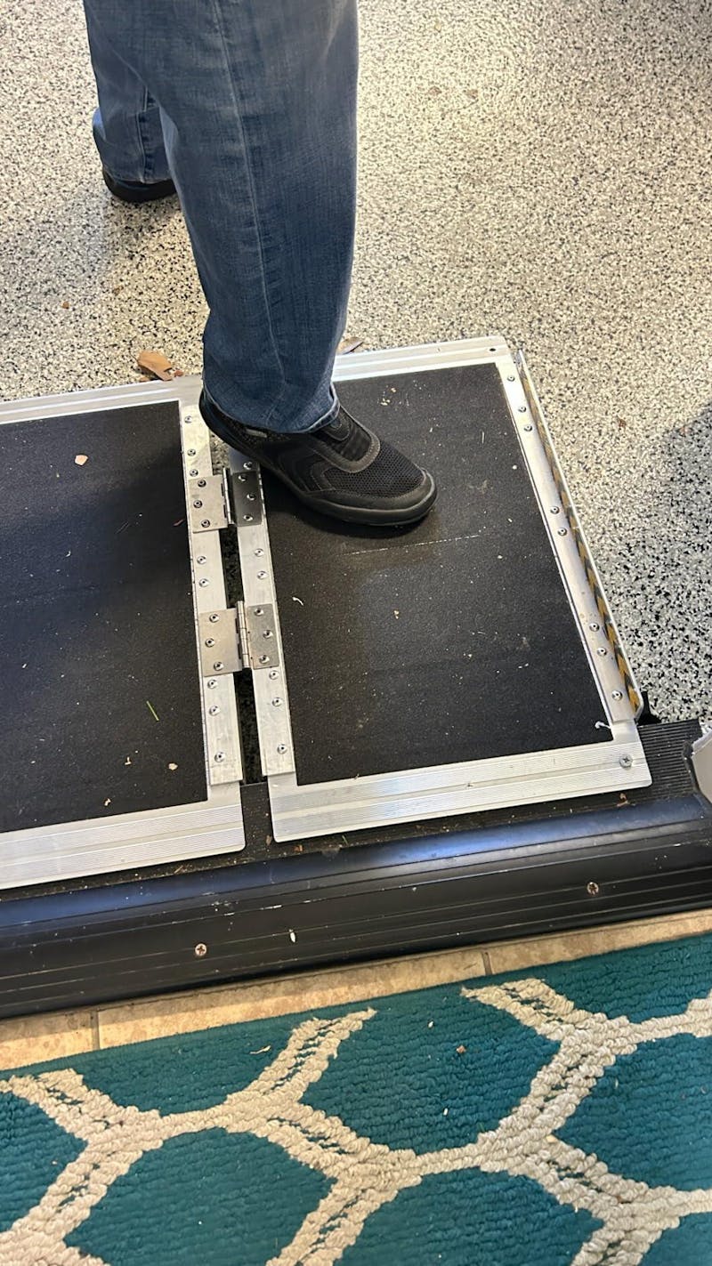 Altus Portable Aluminum Folding Wheelchair Ramp 61CM 2FT