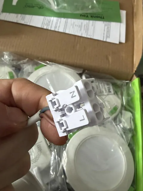 5W Iron LED Recessed Downlight 67-75mm Cutout 3CCT Dimmable IP65, Airtight Insulation Coverable, IC-Rated White Fame, 6 Pack