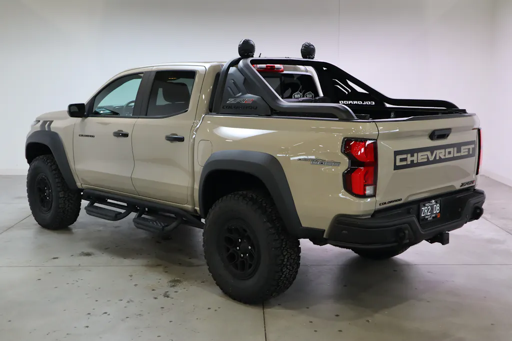 AEV Crestone DualSport Wheel for 2023+ Colorado/Canyon and 2019+ Silve