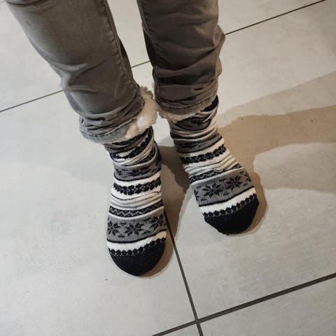Kältebeständige, Extra Dicke Lammfleece-Deckensocken Für Den Haushalt Für Männer Und Frauen