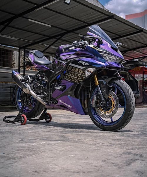 Amotopart 2019-2025 Kawasaki Ninja ZX25R ZX4R ZX4RR Black Sliver Fairing Kit