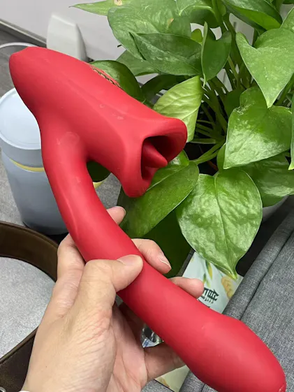 G Punkt Flapping Vibrator mit Kussfunktion & vibrierender Zunge  Amovibe DE