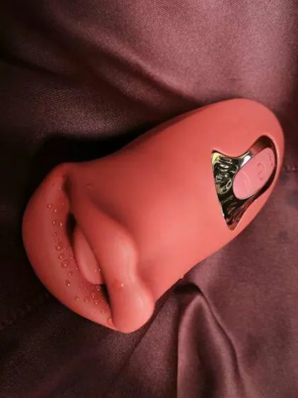how to make iphone 6 vibrate on silent Tongue Sex Toy With Vibrating Licking Function – Amovibe main image 1