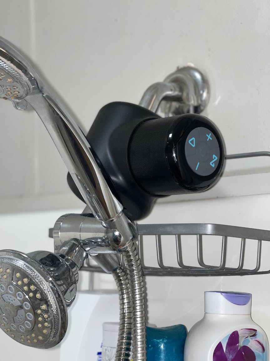 Shower Power from Ampere – Hydropowered Bluetooth Shower Speaker
