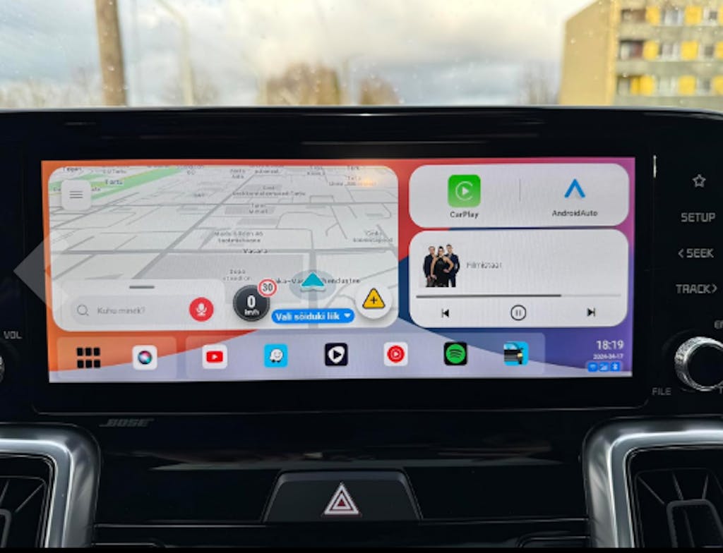 Android 13 8G+128G CarPlay AI Box 8-Core 6125 CPU Wireless CarPlay Android Auto Netflix YouTube Car AI Boxs Strong WiFi Bluetooth Voice Assistant