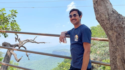 The Lost Legends T-Shirt – For Travelers & Adventure Seekers