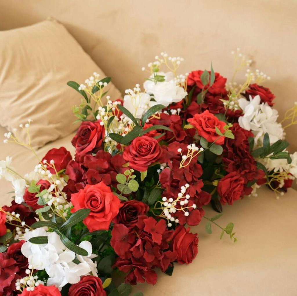 A7174 A7673 Burgundy Rose White Baby Breath Grass Wedding Arch Red Flower