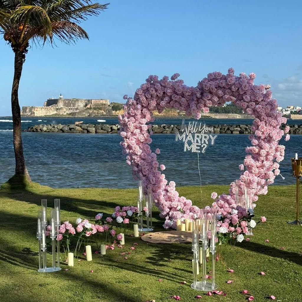 S-A8054 Pink Rose Hydrangea Cloth Base Arrangement Floral Wedding Backdrop Heart-Shaped Arch Decor Props