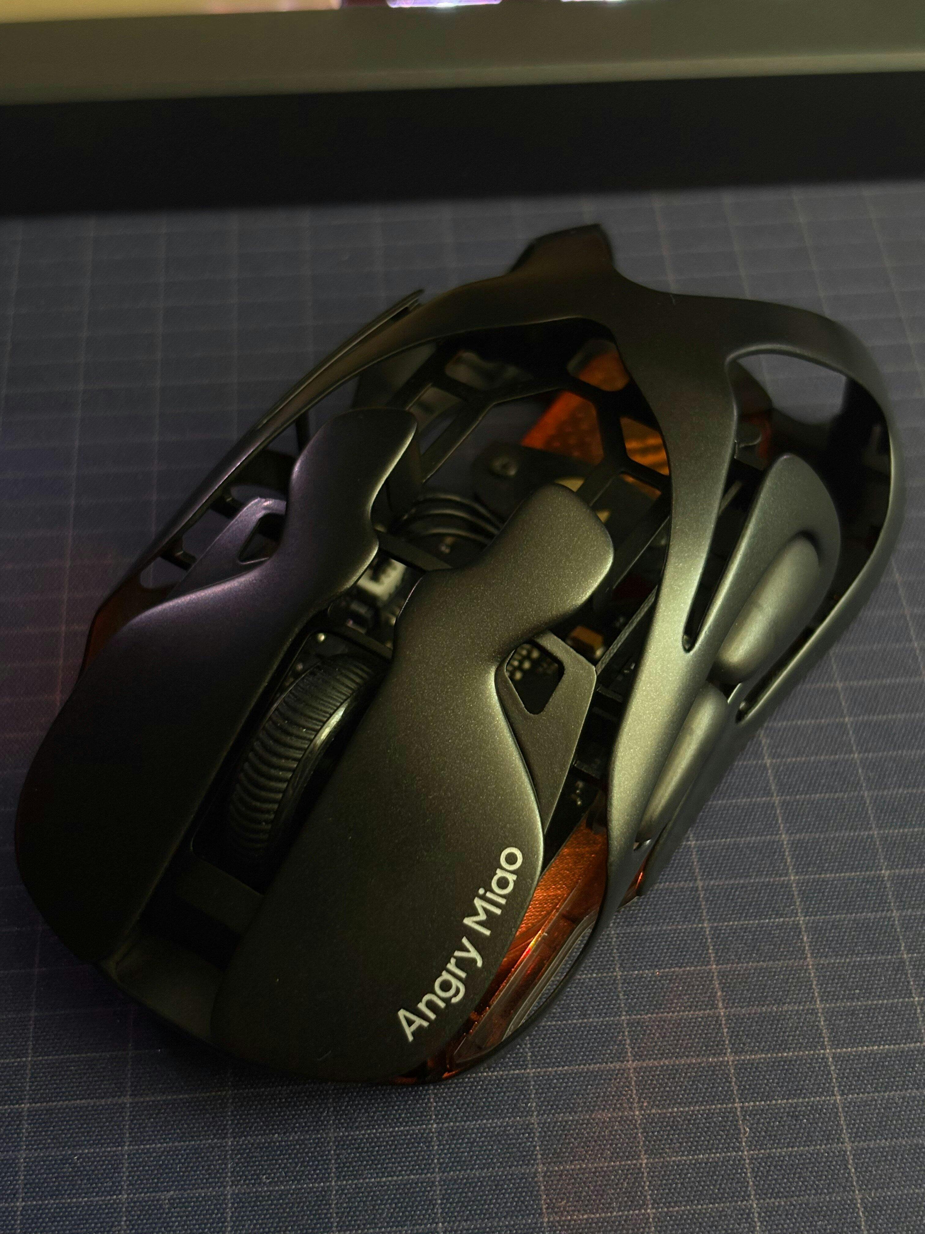 AM Infinity Mouse