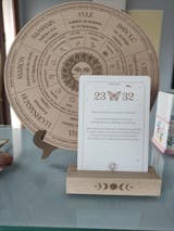 Rueda del Año – Ciclos Sagrados de Luz & Sombra