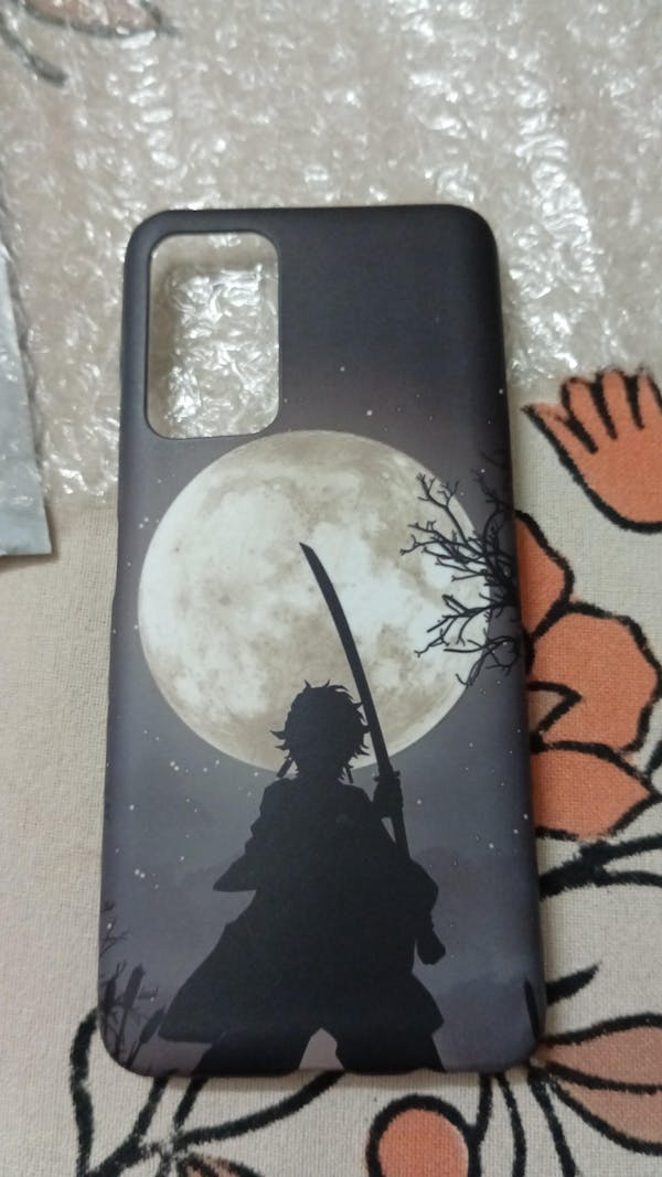 Tanjiro Kamado White Moon Phone Cover