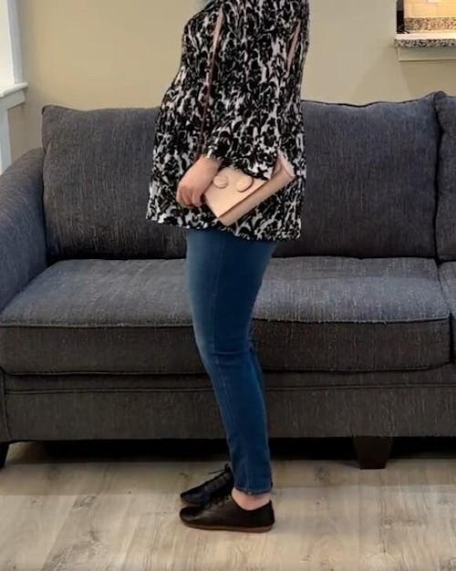 Lucie II - Smooth Black