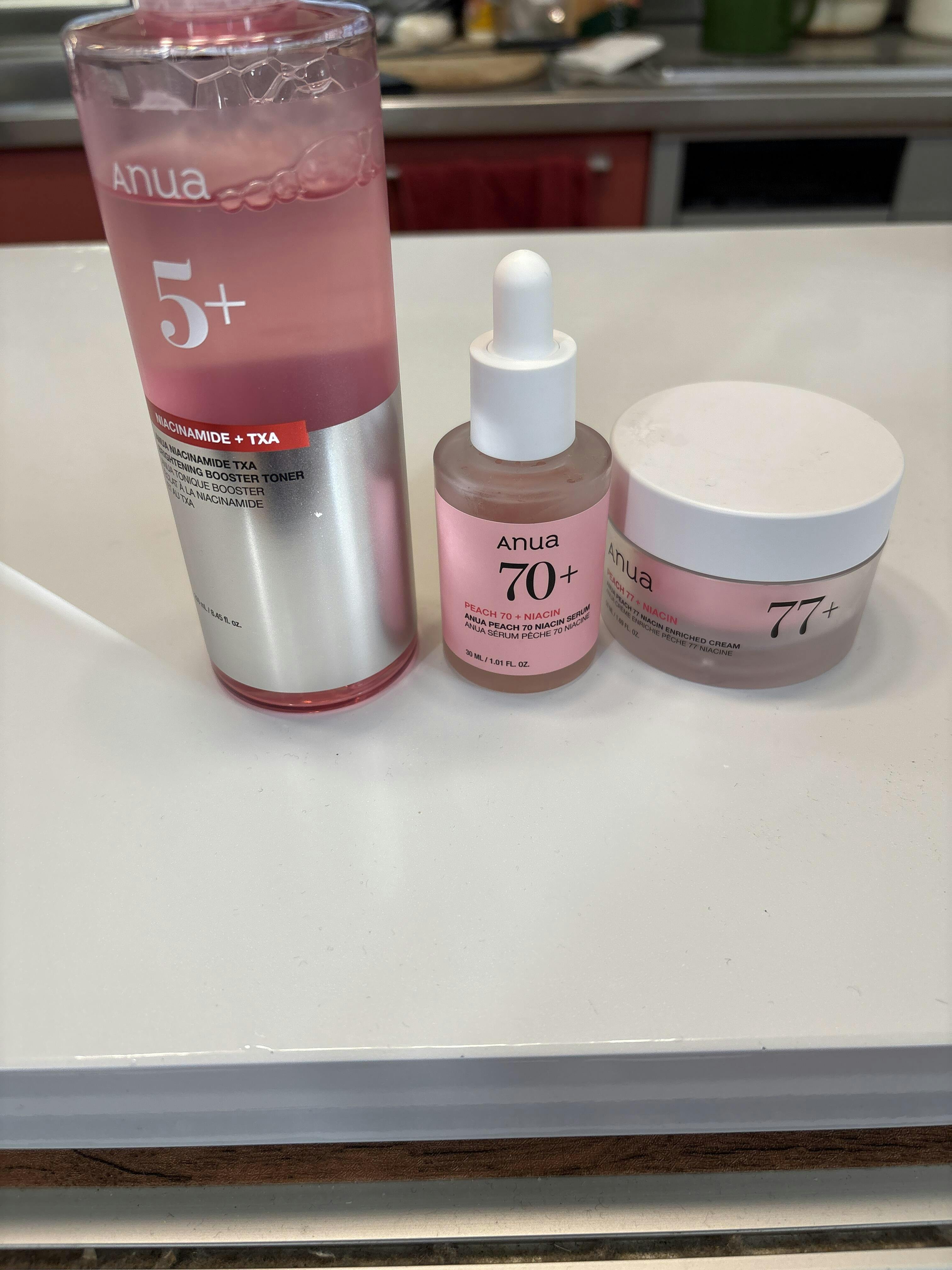 桃77ナイアシンリッチモイスチャークリーム 50ml – アヌア Anua