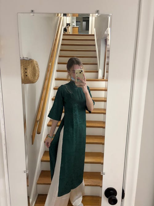 Shifted Green Gam Ao Dai Top Only, NO PANTS 26B