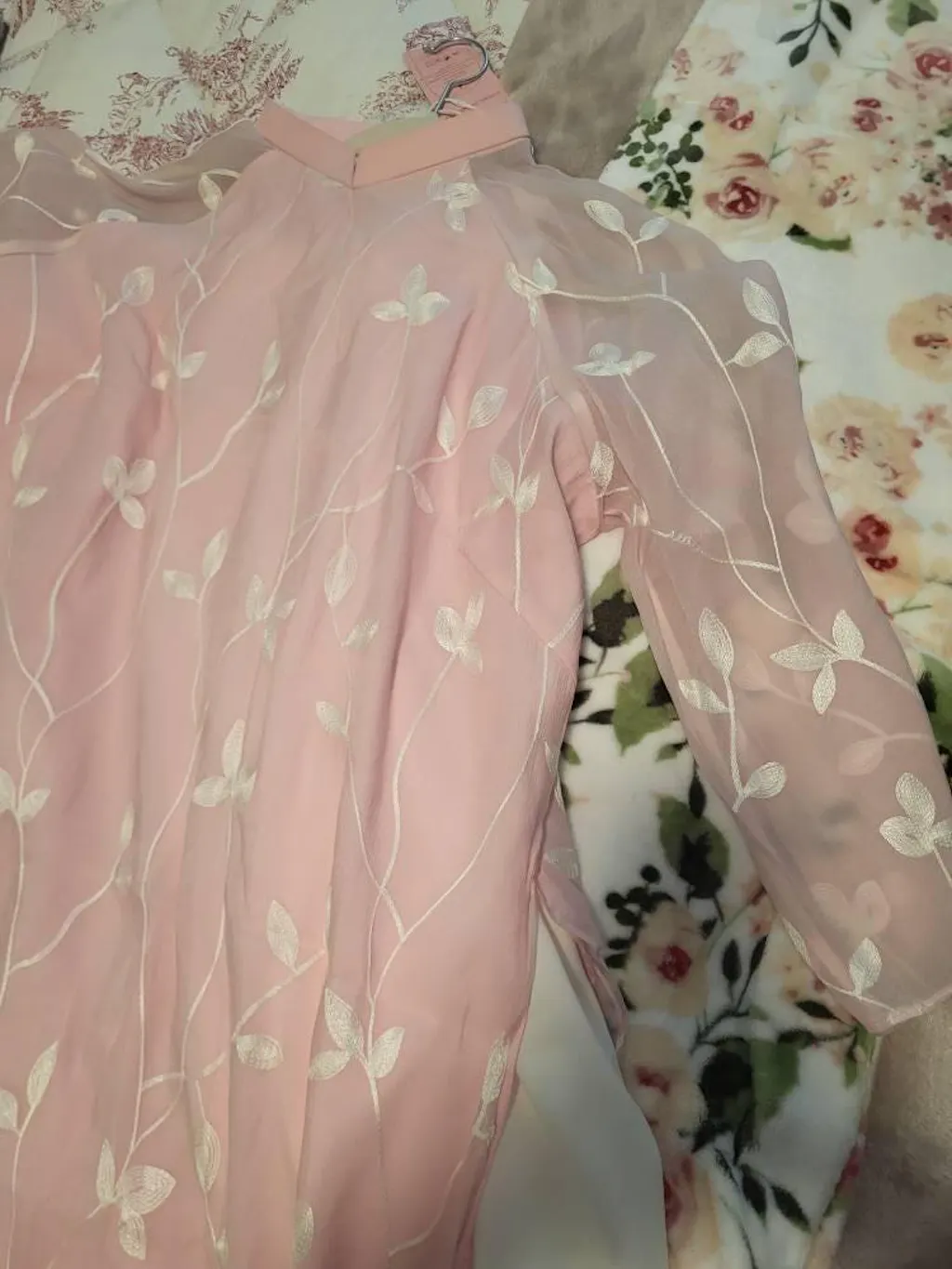 Shifted Chiffon Embroidery Leaf Ao Dai Top Only, NO PANTS (4 Colors) 33A/34B