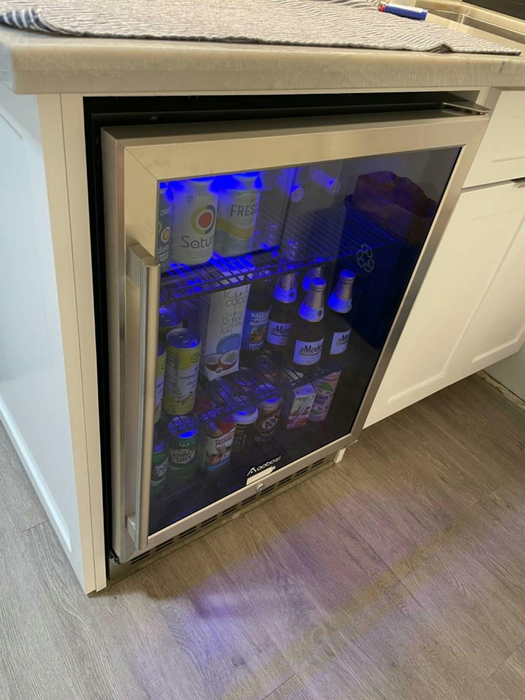 AOBOSI 24 Inch Beverage and Wine Cooler 18 Bottles and 57 Cans