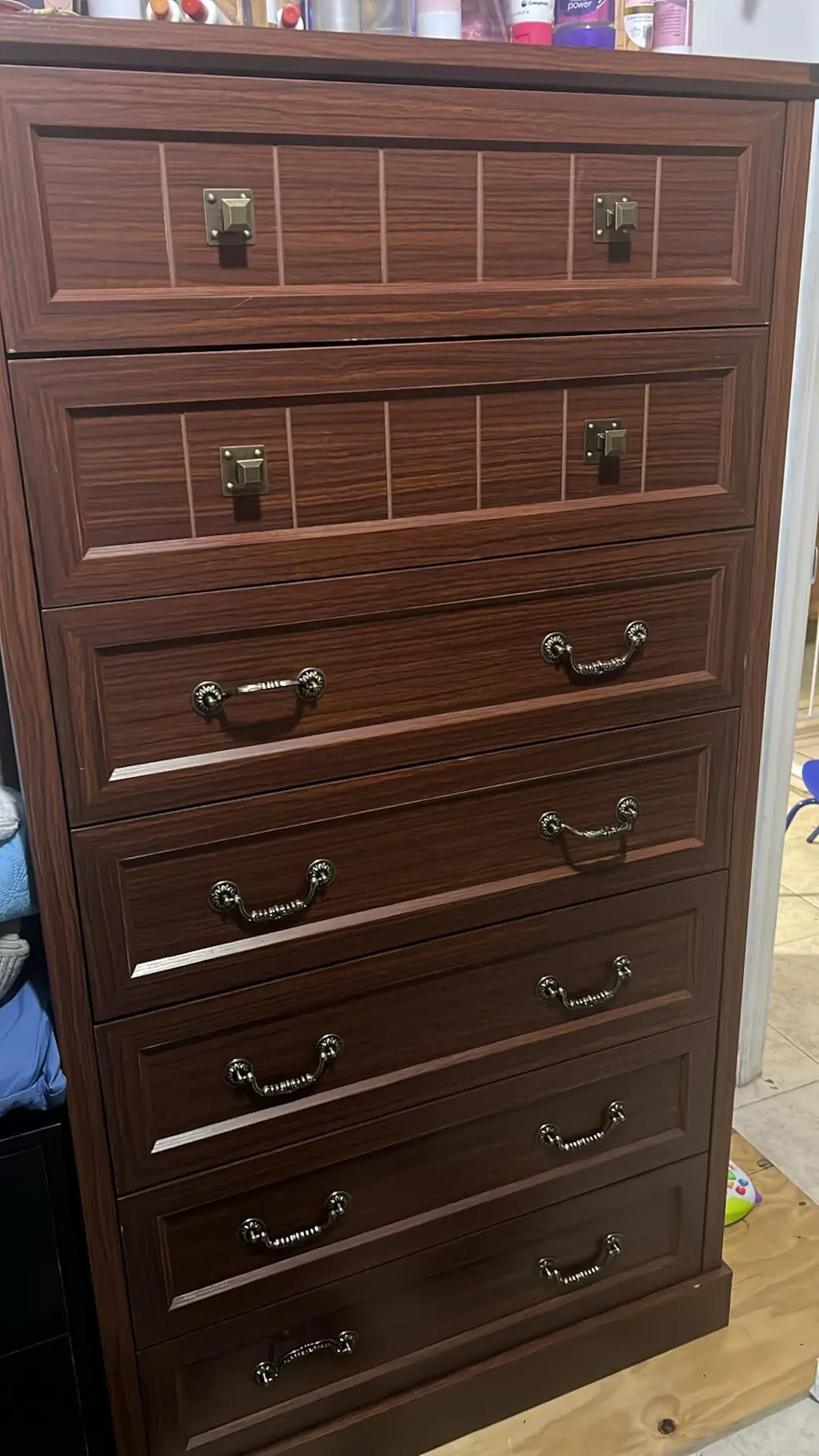 AOGLLATI 48" Tall Dresser with 5 Drawers Farmhouse Wood Rustic Chest of Drawers with Natural Texture Vintage Design