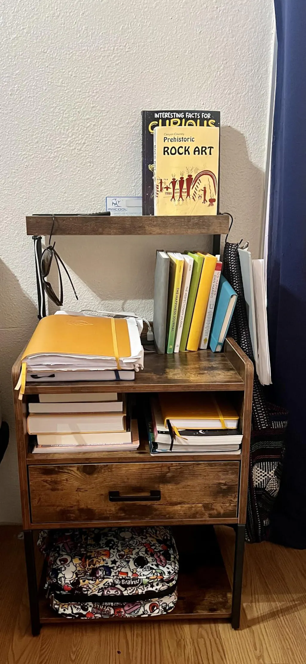 AOGLLATI Nightstand with Charging Station and LED Nights Bedside Table with Drawer and USB Ports