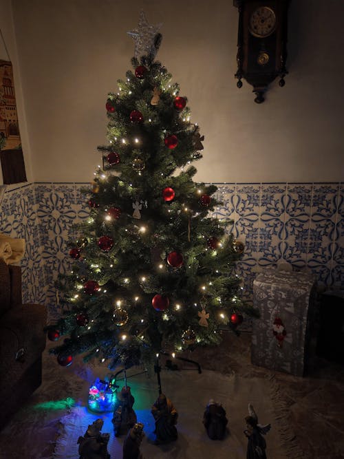 Künstlicher Weihnachtsbaum - Gabriel | 180 cm