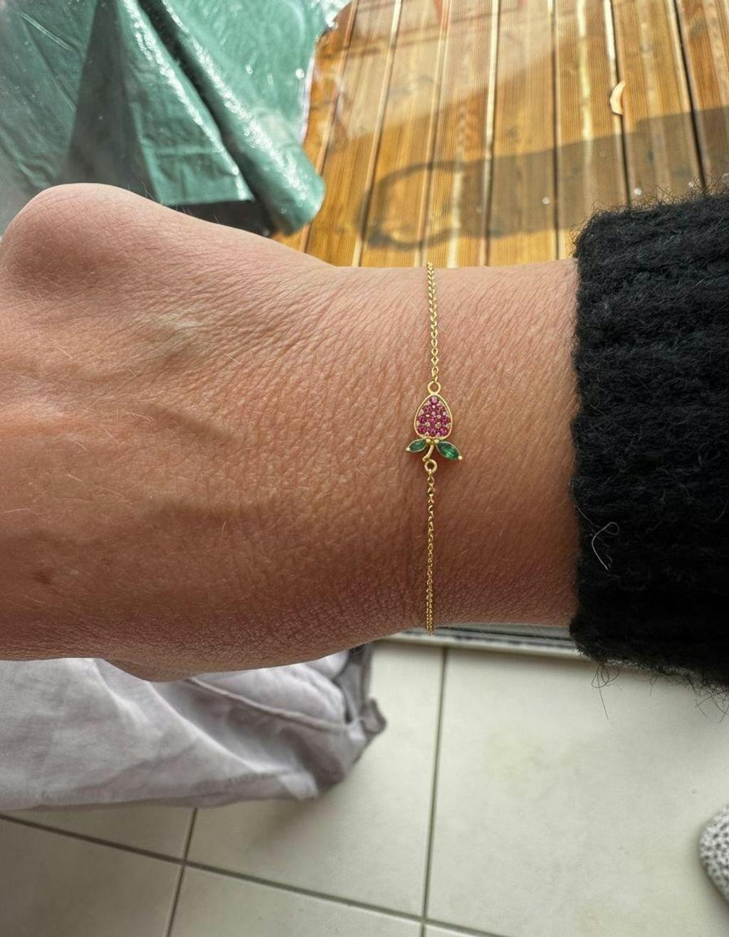 Strawberry Bracelet — Soulfruit™ Collection