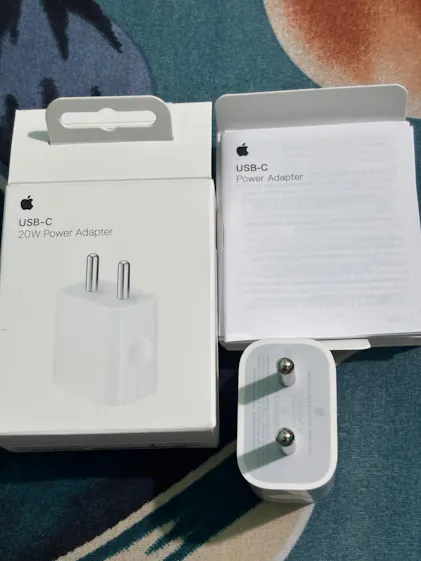 Apple Original 20W Adapter For iPhones / 20W Original Charger