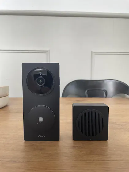 How to Block Neighbors Security Camera Audio: Effective Privacy Tips