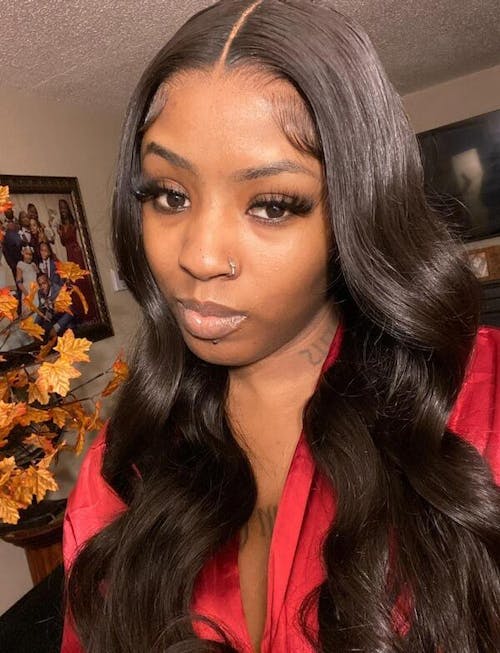 Blowout In Wavy Natural Black Glueless 6x5 Pre-Cut Lace Human Hair Wigs