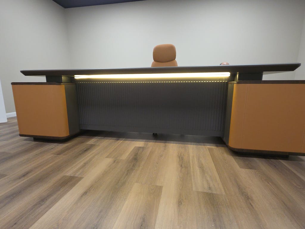 Wilcroft · Modern L-Shaped Executive Desk