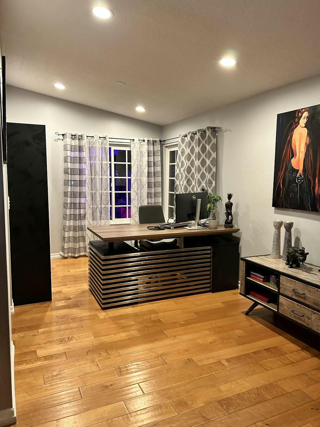 Anderson · L-Shaped Executive Standing Desk, Adjustable Height