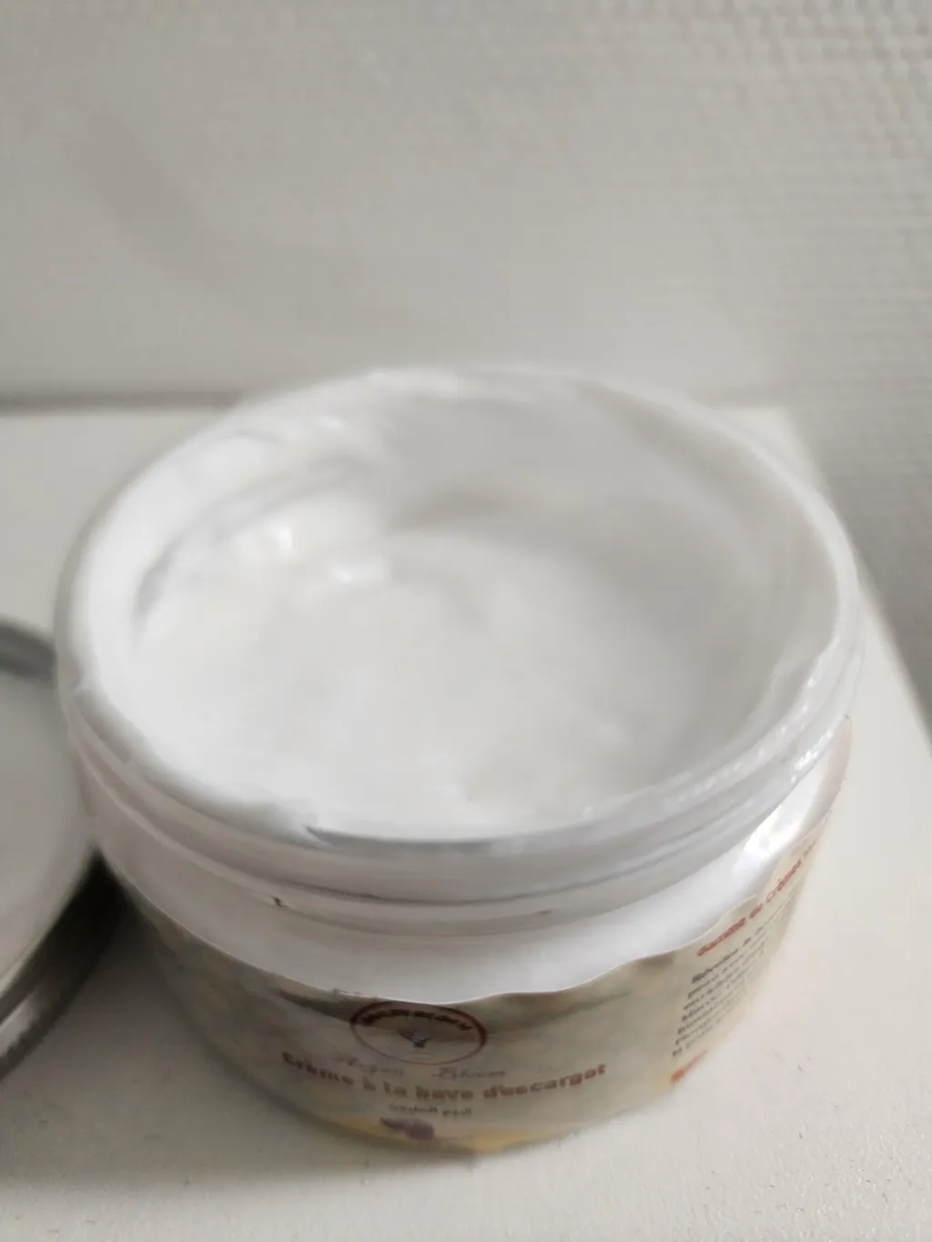Crème hydratante à l’extrait d’escargot 100 g réparatrice