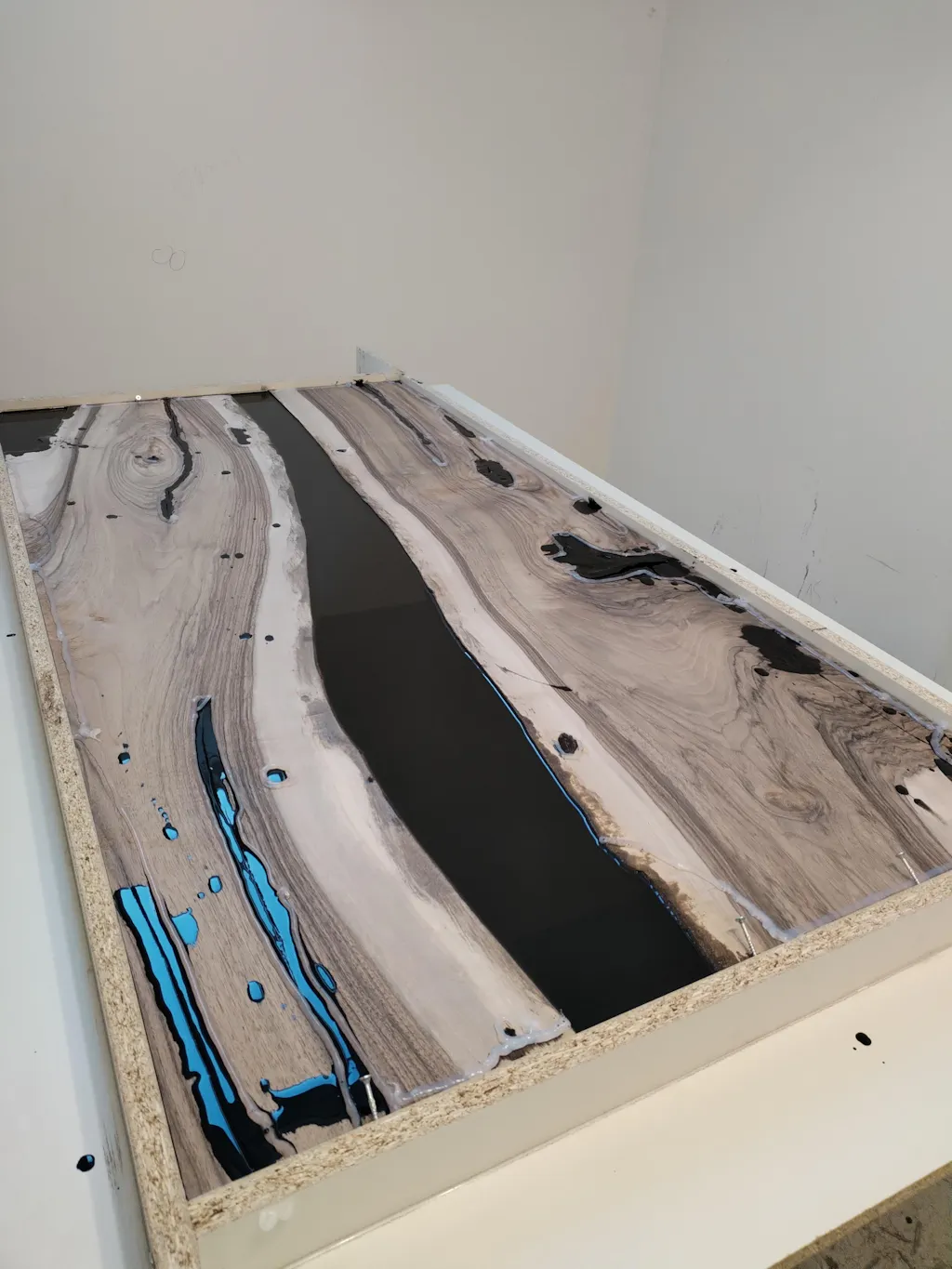 Artline Epoxy Resin