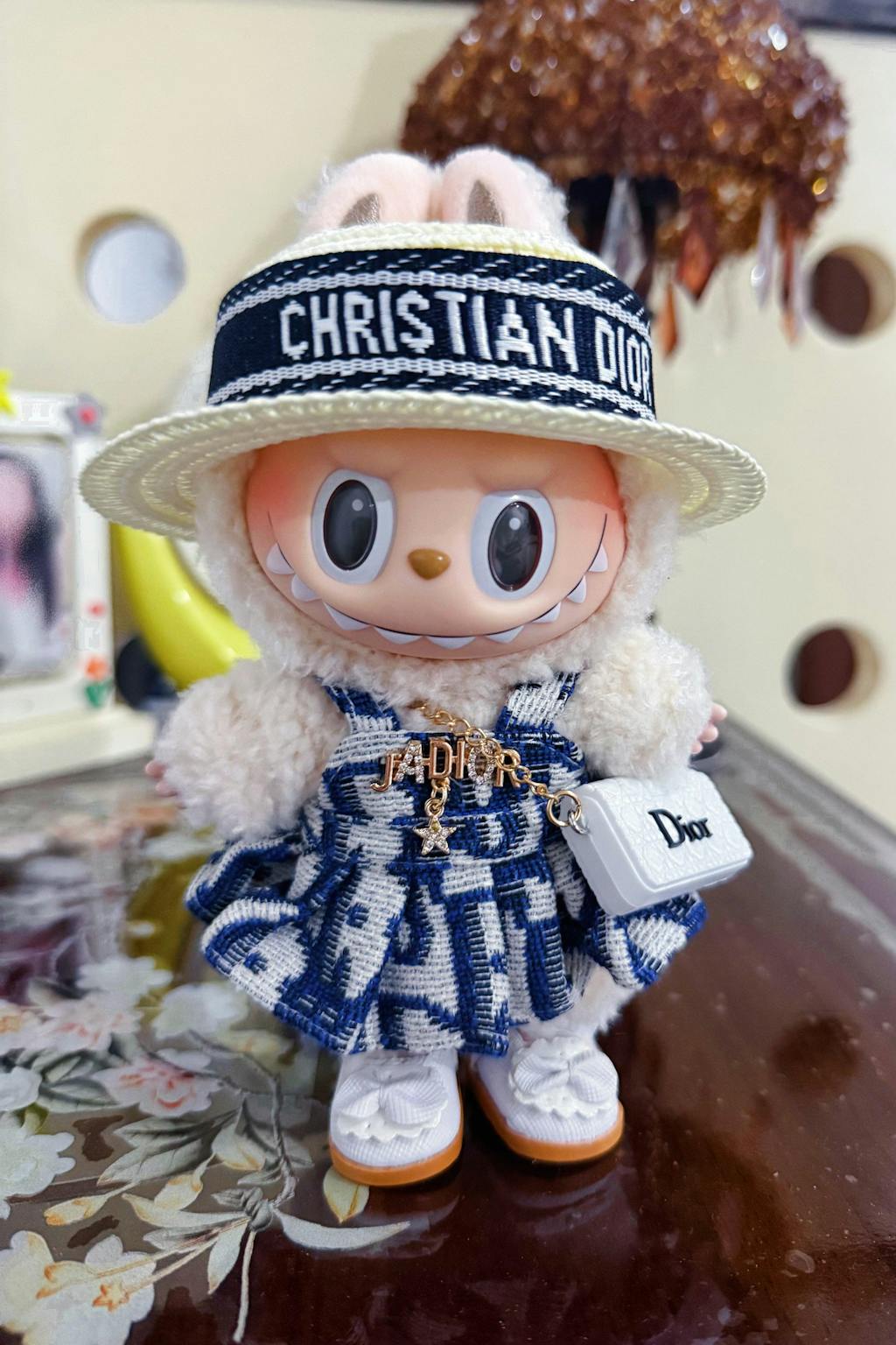 Chic LABUBU Doll Outfit: High-Fashion Blue & Gold Ensemble with Hat, Dress & Accessories