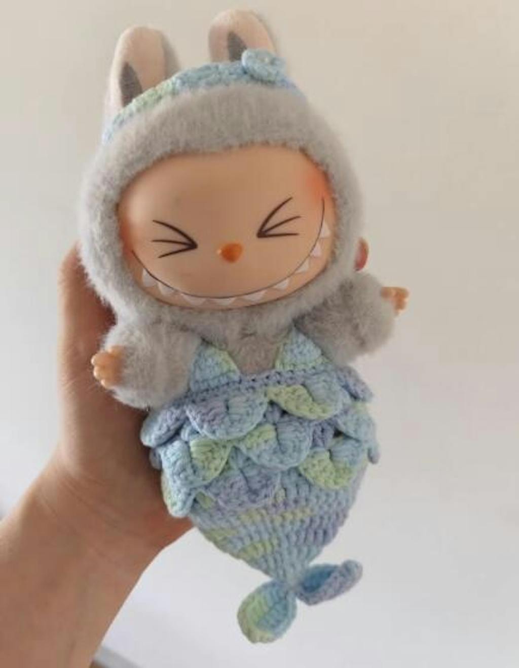 Review from Erik Schneider