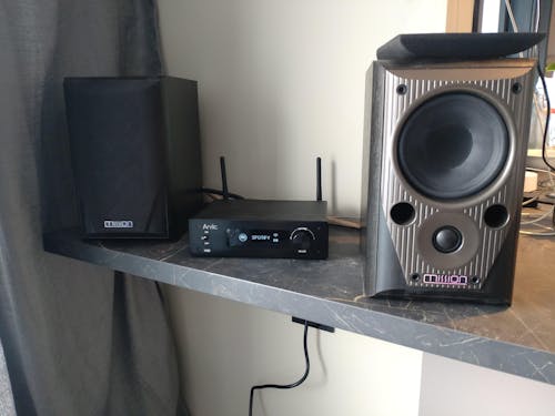 H50 Wireless Stereo Amplifier