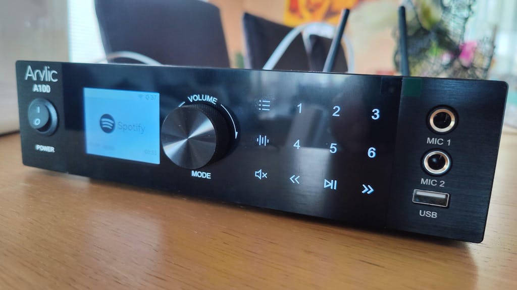 A100 100W x 2 Power amplifier with FM