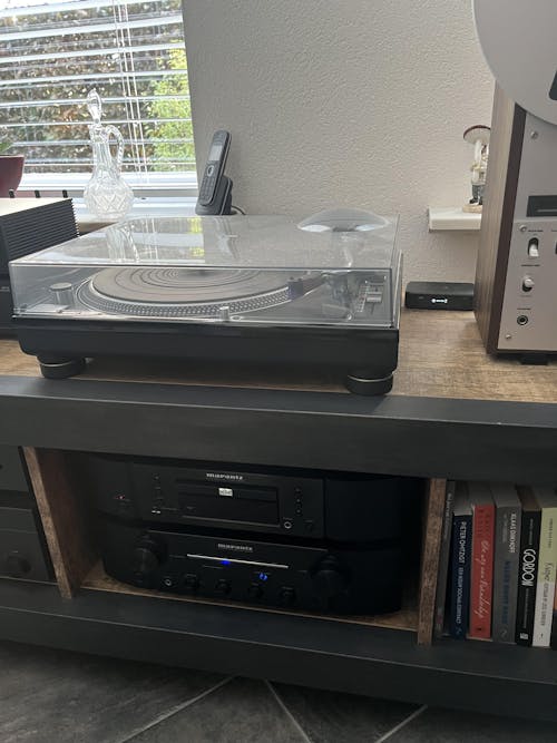 LP10 AirPlay 2 and Google Cast Music Streamer