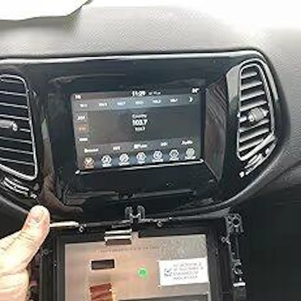 2017-2020 For Jeep Compass 7" LCD Display Touch Screen Radio Navigation ACT3S5370FPC-A1-E TDO-WXGA0700K00033-V2